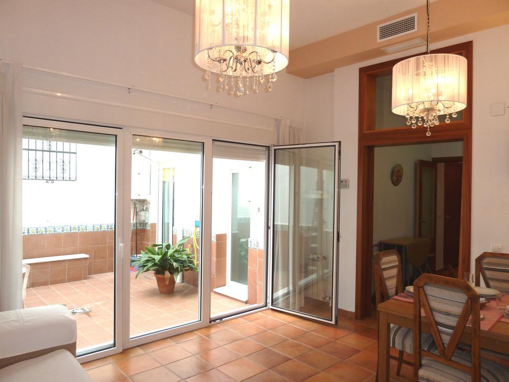 Karmapartment Sevilla Exteriör bild